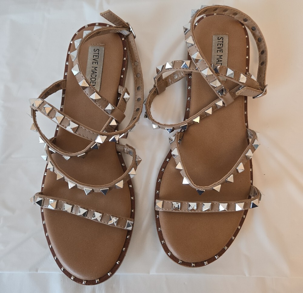 Steve Madden Studded Tan Sandals – Size 9 - Picture 4 of 8